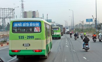 TP HCM tăng 825 chuyến xe buýt dịp 2/9