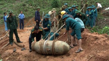 Phát hiện quả bom nặng hơn 200kg ở Phú Thọ