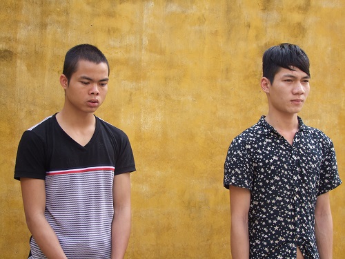 Lạng Sơn: Bắt hai đối tượng cướp gần 500 nhân dân tệ