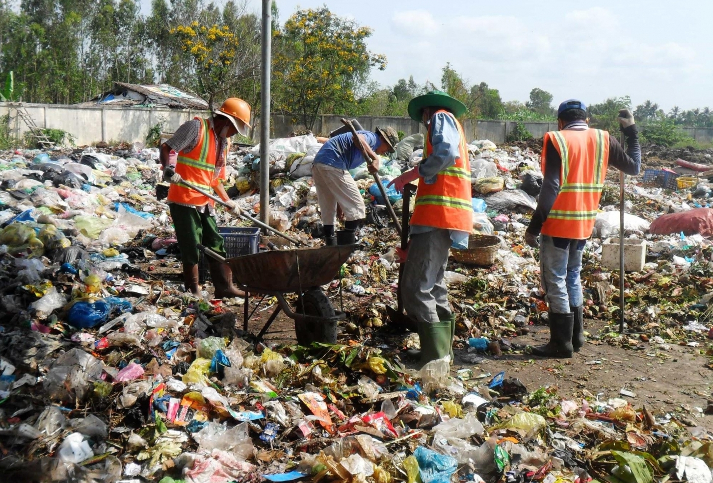 6 ngày tết, Hà Nội xử lý hơn 35.600 tấn rác thải