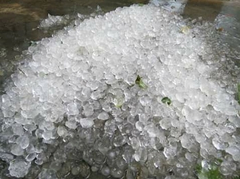 Lại xuất hiện mưa đá ở Lào Cai