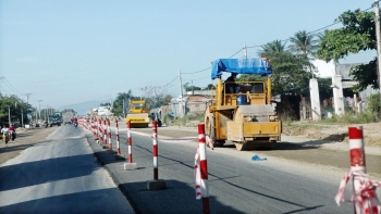 Rào chắn đường Vành đai 3 để hoàn thiện nút giao với cao tốc Hà Nội - Hải Phòng
