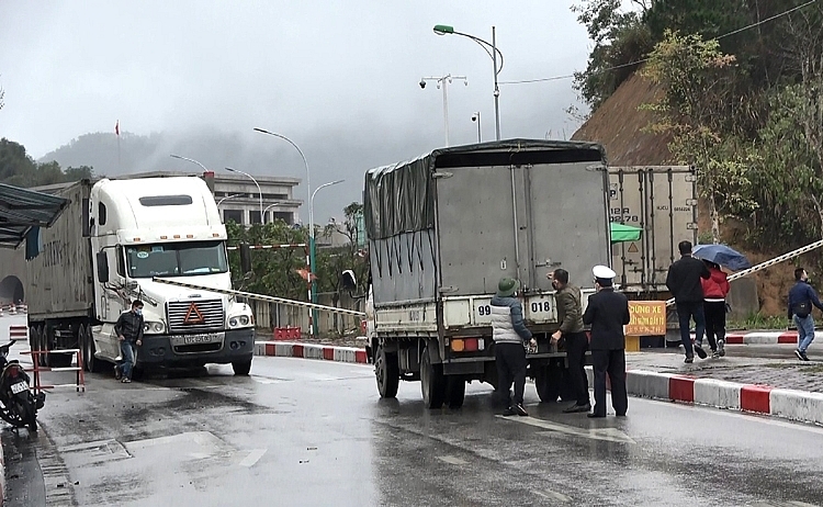 Từ 5/3, Lạng Sơn tiếp tục tiếp nhận xe chở hàng xóa xuất khẩu