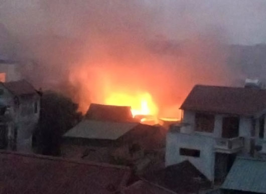Hà Nội: Cháy xưởng đục, thiệt hại hàng trăm triệu đồng