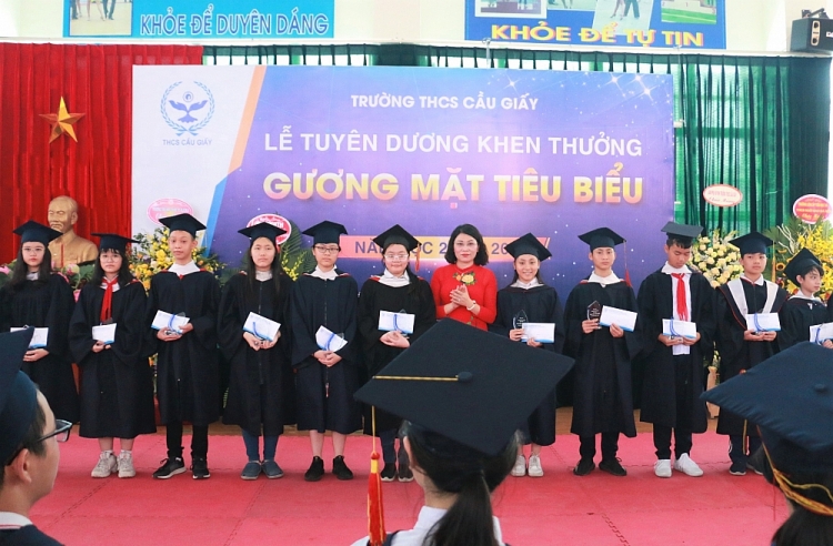 Ngôi trường có bộ sưu tập huy chương 'khủng' ở Hà Nội