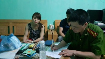 Lạng Sơn: Bắt 3 'nữ quái' vận chuyển ma túy