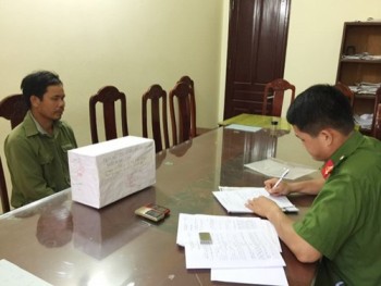 Bị bắt khi mang 3kg ma túy cho khách ‘sộp’ ở Hà Nội