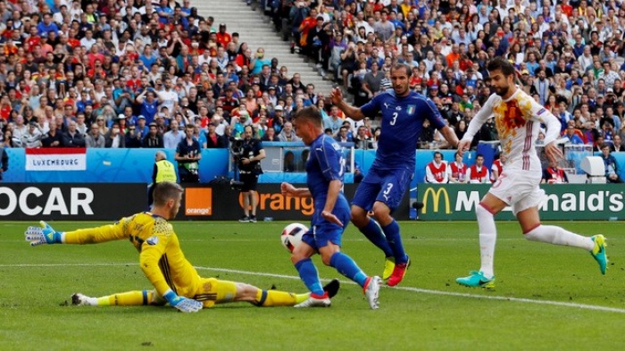 [VIDEO] Italia 2-0 Tây Ban Nha: 'Bò tót' chính thức là cựu Vương