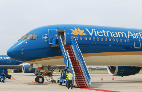 nhieu phi cong vietnam airlines xin thoi viec