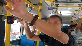 Hà Nội: Tạm giữ người đàn ông thủ dâm, nghi sàm sỡ nữ sinh trên xe buýt