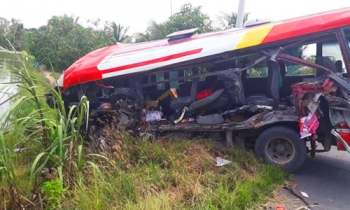 Ôtô khách bị nạn ở tuyến tránh Cai Lậy, 3 người chết