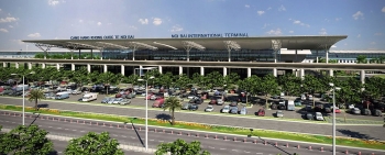 Viết thư cảm ơn nhân viên sân bay Nội Bài sau khi tìm lại 49 triệu đồng bị mất