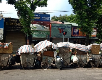 Hà Nội: Chuyển hết lượng rác tồn đọng ra khỏi thành phố trong ngày 27/10