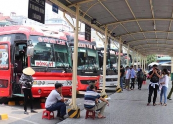 Hà Nội: Tạm dừng hoạt động vận tải hành khách công cộng đến 14 tỉnh, thành phố