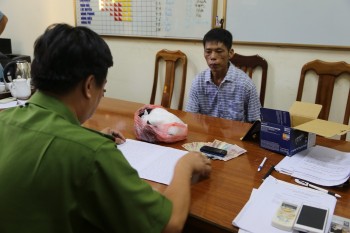 Lạng Sơn: Bắt 2 đối tượng vận chuyển gần 2kg ma túy