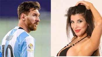 Về Argentina hội quân, Messi được người đẹp mời 'lên giường'