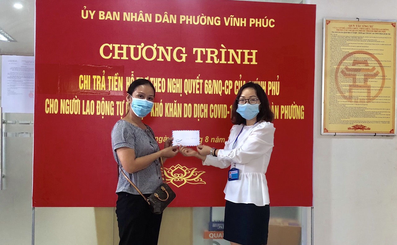 Hà Nội: Gần 1.200 người lao động tự do ở quận Ba Đình nhận hỗ trợ