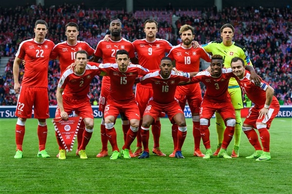 Thụy Sĩ vs Iceland: Kịch tính hay chậm rãi?
