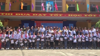 Phú Thọ: Đại sứ các nước mừng khai giảng tại trường THCS Thanh Xá