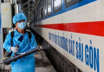 Đường sắt lập tàu riêng đón người dân Ninh Bình từ các tỉnh phía Nam về quê
