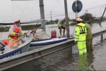 Xử lý nghiêm các phương tiện cố tình đi vào khu vực nguy hiểm