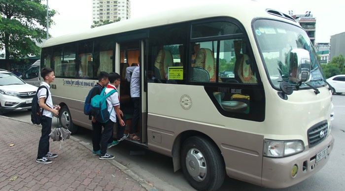 Hà Nội: Xử phạt 39 trường hợp xe đưa đón học sinh