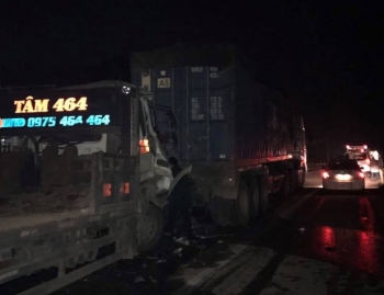 Phú Thọ: 2 người tử vong trong vụ tai nạn trên cao tốc Nội Bài - Lào Cai