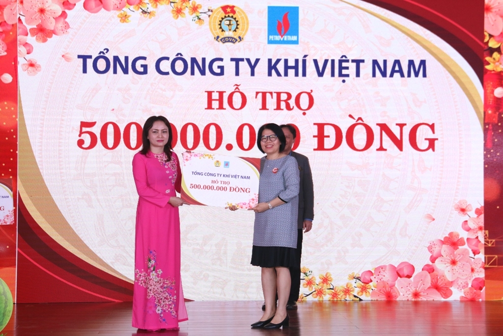 am ap tet sum vay xuan nghia tinh dau khi tai thanh hoa