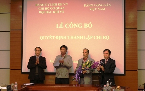 Ra mắt Chi bộ Hội Dầu khí Việt Nam
