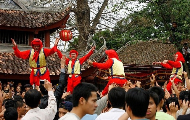 tung bung le hoi ruoc phao dong ky