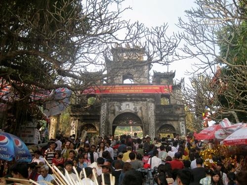 Hà Nội không tổ chức lễ khai hội chùa Hương - Xuân Tân Sửu 2021