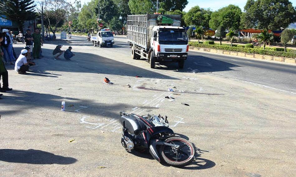 Mùng 3 Tết Tân Sửu: 15 người thiệt mạng do tai nạn giao thông