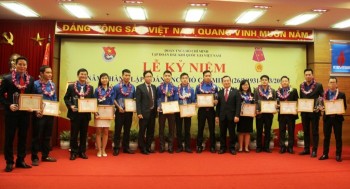 Đoàn Thanh niên PVN đón nhận Huân chương Lao động hạng Nhì