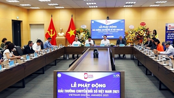 Phát động giải thưởng Chuyển đổi số Việt Nam năm 2021