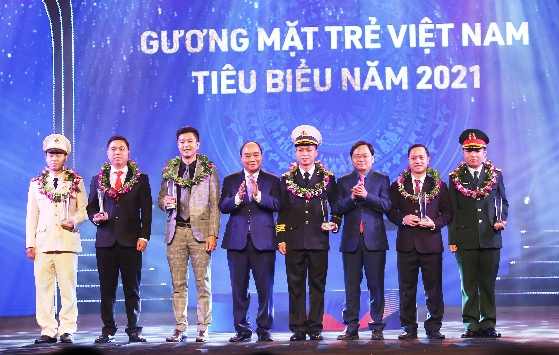 Tuyên dương 10 gương mặt trẻ Việt Nam tiêu biểu 2021