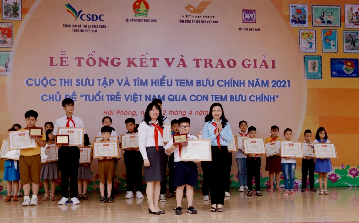 Học sinh lớp 4 đạt giải Đặc biệt cuộc thi về tem bưu chính 2021