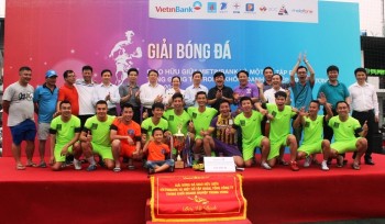 Đội bóng đá PVN vô địch giải VietinBank và các tập đoàn, tổng công ty