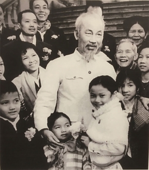 Khai trương Phòng trưng bày bổ sung “Một số hoạt động của Chủ tịch Hồ Chí Minh tại Khu Phủ Chủ tịch”