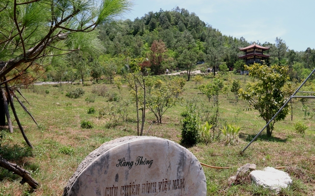 hoi ccb tap doan vieng mo dai tuong vo nguyen giap