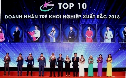 vinh danh 10 doanh nhan tre khoi nghiep xuat sac 2018