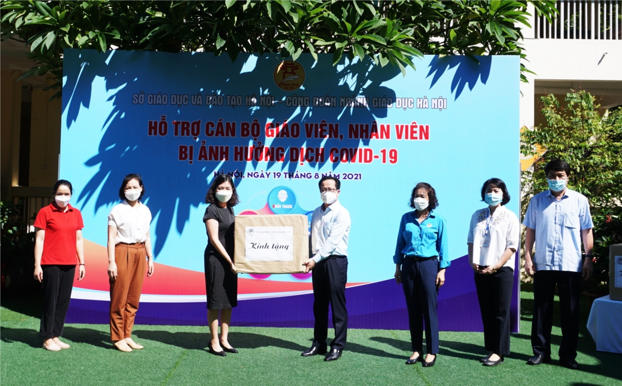 Hà Nội: Hỗ trợ cán bộ, giáo viên, nhân viên bị ảnh hưởng bởi dịch Covid-19