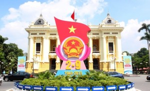 Thủ đô Hà Nội rực rỡ cờ hoa mừng Quốc khánh