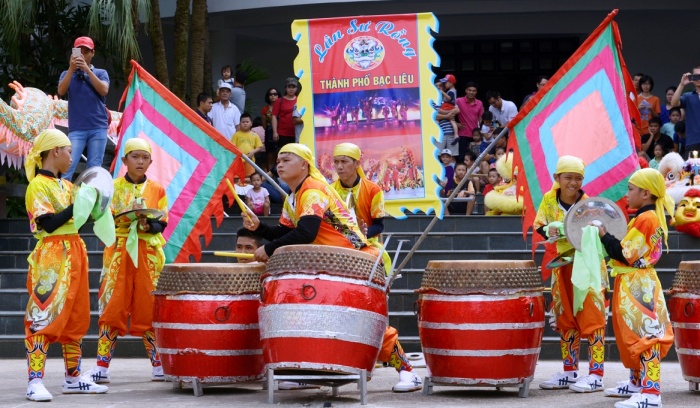 vui trung thu va kham pha sac mau van hoa bac lieu