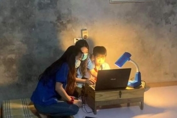 Hà Nội: 195 đội hình “IT áo xanh” hỗ trợ học sinh đầu năm học mới