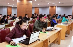Hà Nội: Áp dụng 3 môn thi trực tuyến trong tuyển công chức 2013