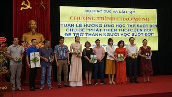 Phát triển thói quen đọc sách để trở thành người học suốt đời