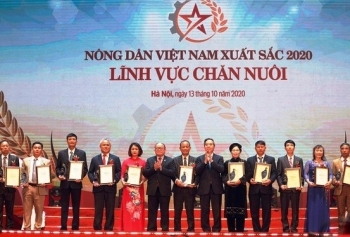 Tôn vinh 63 nông dân Việt Nam xuất sắc năm 2020