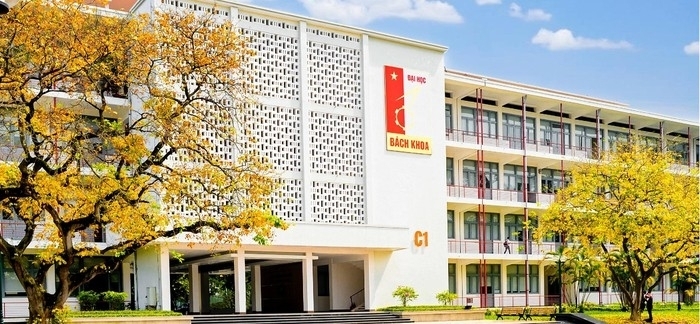 Đại học Bách khoa Hà Nội dừng tăng học phí năm học 2022-2023