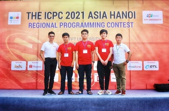 Sinh viên Việt Nam giành hạng nhất thế giới cuộc thi lập trình