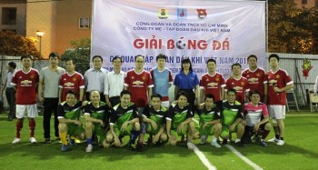 Khai mạc Giải bóng đá Cơ quan Tập đoàn Dầu khí Việt Nam 2015